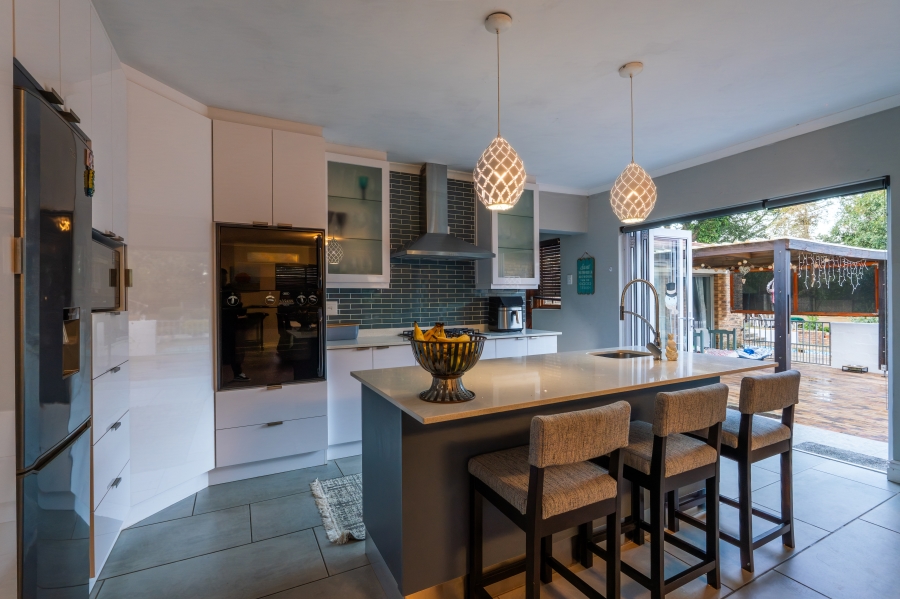 4 Bedroom Property for Sale in Aurora Western Cape